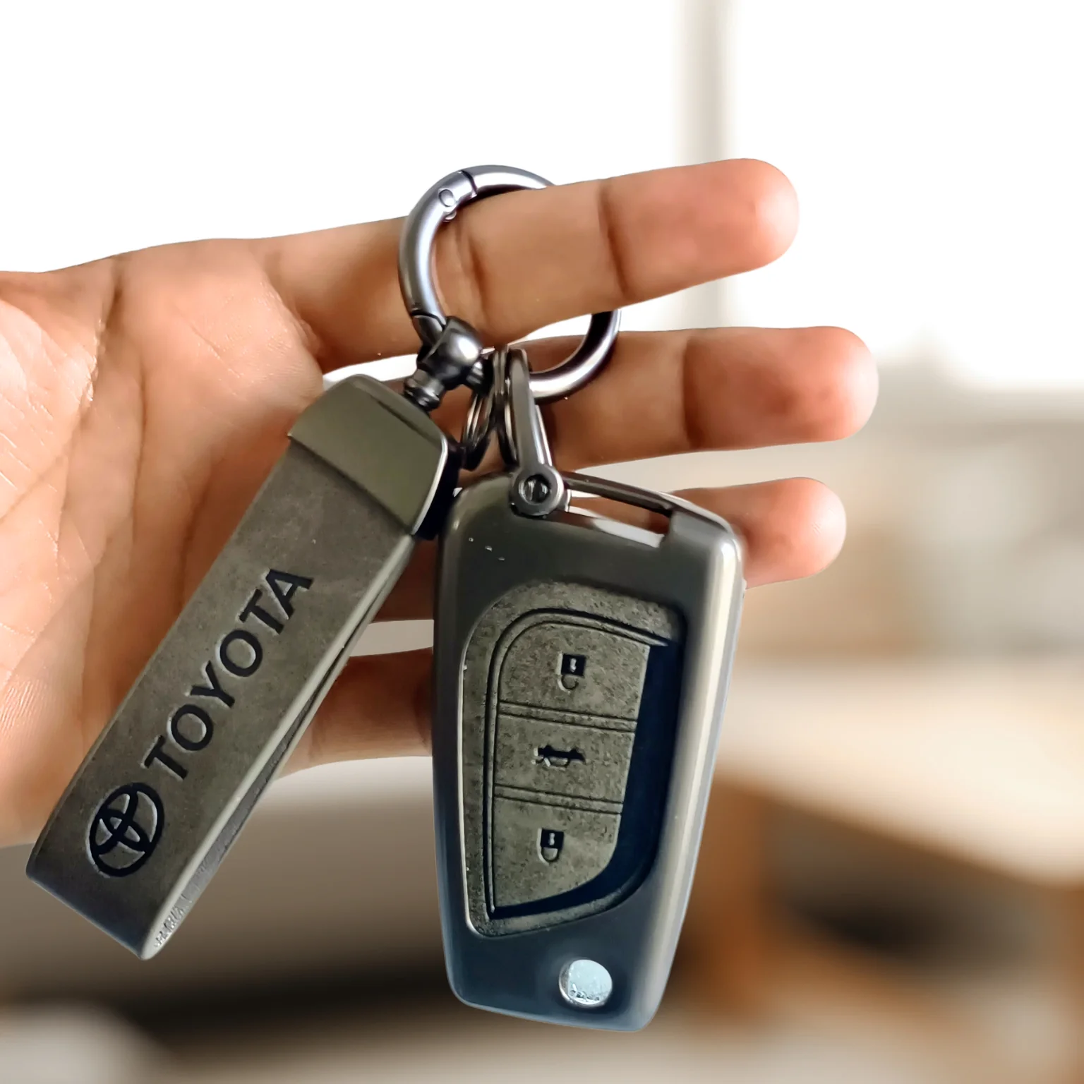 Metal Leather Car Key Cover For Toyota Corolla Altis, Innova Crysta | 3 Button Flip Key